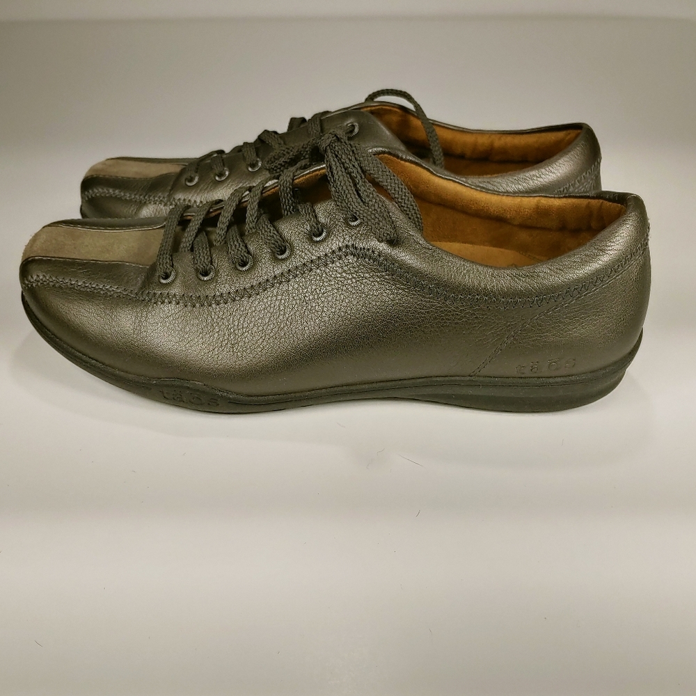 Taos womens size 9